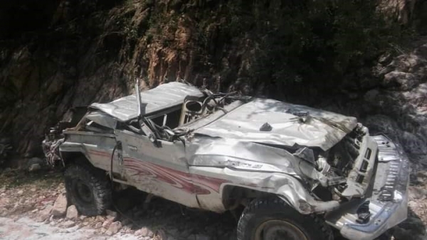 إصابة 8 أشخاص بسقوط سيارة في جبل شاهق بريمة
