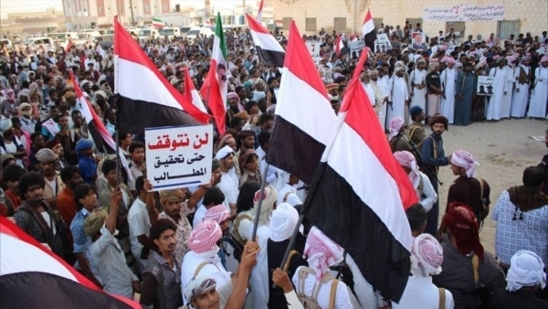 قيادي في لجنة اعتصام المهرة يدعو لتحييد الملف الاقتصادي في اليمن