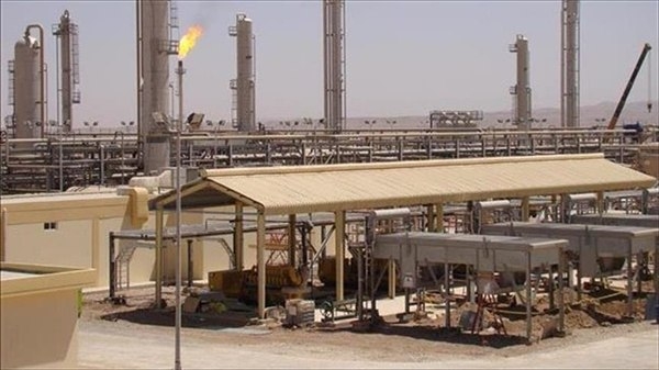 شركة النفط بمأرب تعلن رفع تسعيرة البترول من 3500 ريال إلى 8 آلاف للدبة سعة 20 لتر