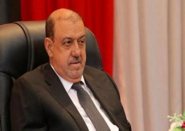 رئيس مجلس البرلمان يتهم الأمريكيين بالتواطؤ مع الحوثيين