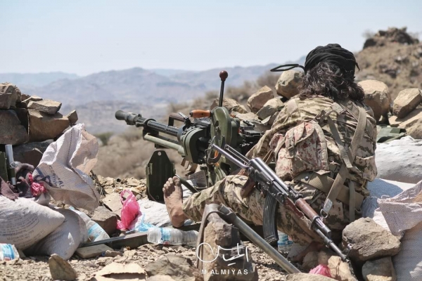 القوات الحكومية تعلن إحباط عملية تسلل للحوثيين في تعز