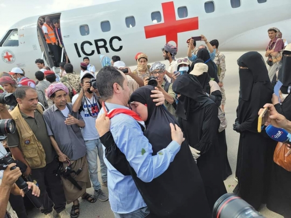 "الأمريكي للعدالة" يطالب بتدخل أممي لإنهاء ملف الأسرى والمختطفين في اليمن