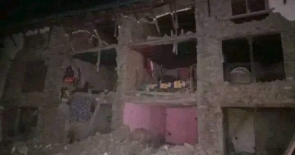 زلزال بقوة 5.6 درجة يودي بحياة نحو 120 نيباليا على الأقل
