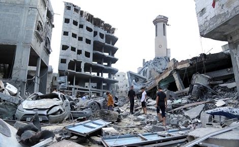 اليمن يستنكر التصريحات الإسرائيلية بشأن ضرب غزة بالأسلحة النووية