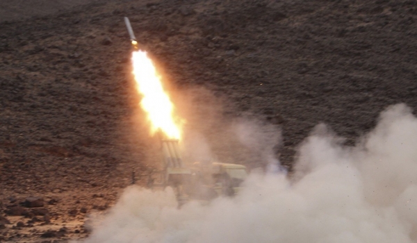 جماعة الحوثي تعلن إطلاق دفعة صواريخ بالستية على أهداف إسرائيلية