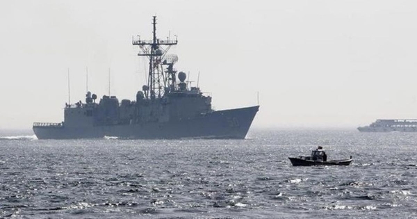 قيادي حوثي: انسحاب دول من "تحالف حماية السفن الإسرائيلية" يؤكد فشل التحالف المعلن