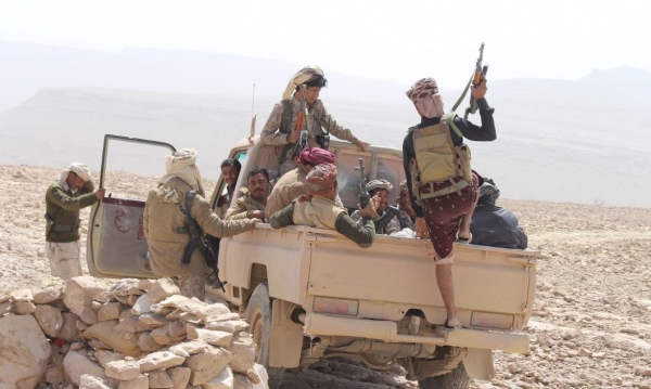 القوات الحكومية تعلن مقتل وإصابة أربعة من جنودها بقصف للحوثيين في الجوف