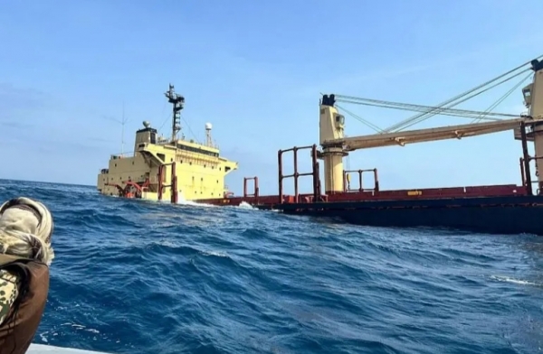 أمبري للأمن البحري: استهداف سفينة جنوب غربي المكلا باليمن