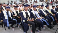 كلية التربية بالمهرة تحتفل بتخرج 64 خريجا وخريجة من مساق البكالوريوس والماجستير